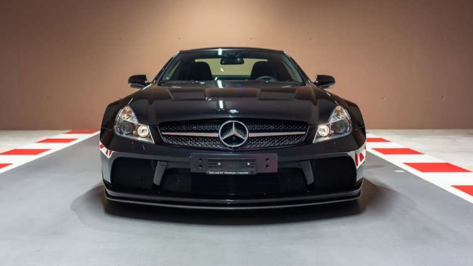 Vettel coloca carros a venda - Mercedes-Benz SL65 AMG Black Series 2009