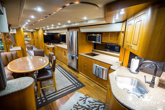 inside will smiths 2 story 25 million motorhome the heat 13