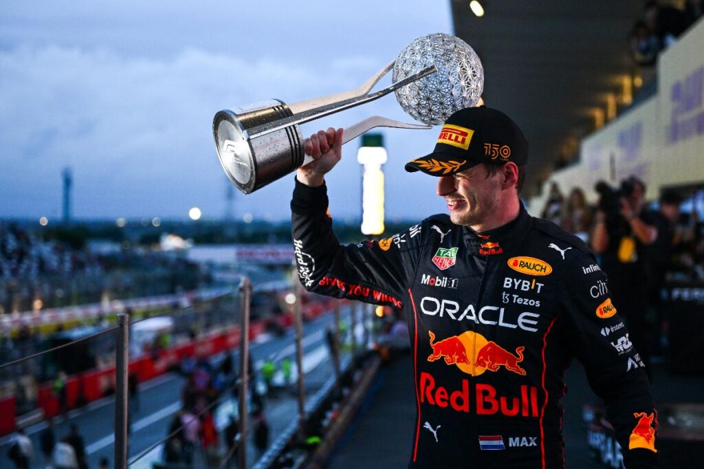 Max Verstappen é bi-campeão - Foto: Internet