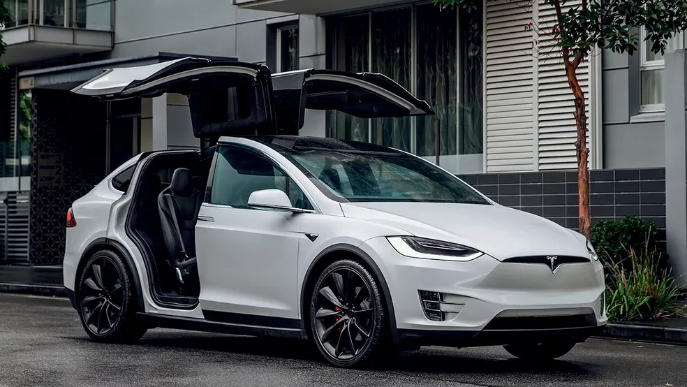 Tesla Model X Plaid - Foto: Divulgação